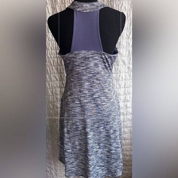 MONDETTA Performance Gear Racerback Dress Women's Medium V-Neck Athletic Active - Picture 8 of 8